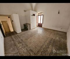 Monolocale indipendente con terrazzo - 7