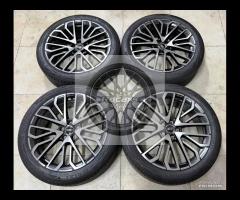 Cerchi e pneumatici 20 originali nuova Audi Q3