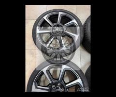 Cerchi e pneumatici 18 originali Audi A1 Polo