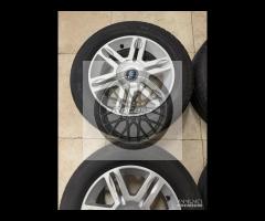 Cerchi in lega 14 e pneumatici Fiat Panda