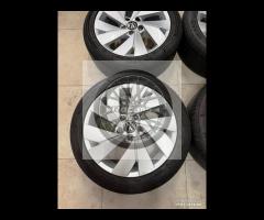 Cerchi 17 originali Volkswagen Golf e pneumatici