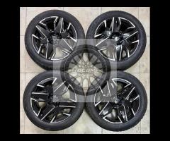 Cerchi 19 e pneumatici nuova Peugeot 3008 5008