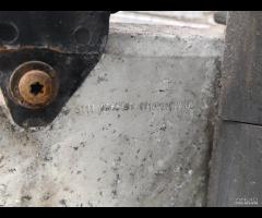 OSSATURA CALANDRA TRAVERSA ANTERIORE BMW 118D F20 - 24