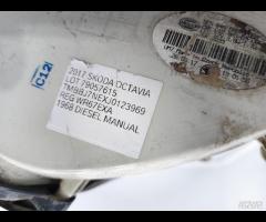 FARO FANALE STOP POSTERIORE LED SX SKODA OCTAVIA I - 14