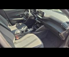 Peugeot 2008 BlueHDi 130 S&S EAT8 Allure Pack - 9