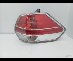FARO FANALE STOP POSTERIORE DX NISSAN X-TRAIL III