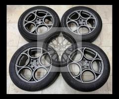 Cerchi 19 e pneumatici estivi Alfa Romeo Stelvio