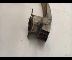 RINFORZO TRAVERSA PARAURTI ANTERIORE AUDI A6 QUATT - 23