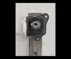 RINFORZO TRAVERSA PARAURTI ANTERIORE AUDI A6 4G C7 - 21