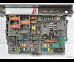 SCATOLA FUSIBILI DISTRIBUTORE CORRENTE ANTERIORE B - 3