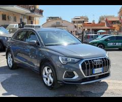 Audi Q3 40 TFSI quattro S tronic Business Advanced - 11