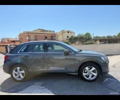Audi Q3 40 TFSI quattro S tronic Business Advanced - 12
