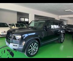 Land Rover Defender 110 2.0 SD4 240CV AWD Auto HSE