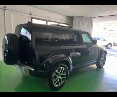 Land Rover Defender 110 2.0 SD4 240CV AWD Auto HSE - 6