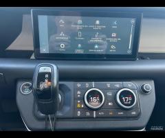 Land Rover Defender 110 2.0 SD4 240CV AWD Auto HSE - 26