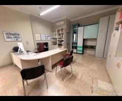 GROTTAGLIE -Locale commerciale v. De Gasperi - 24