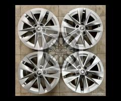 Cerchi 17 Skoda Kamiq Fabia Rapid Audi A1 Polo
