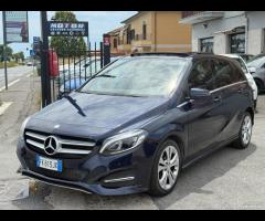 MERCEDES B 180d SPORT TETTO APRIBILE!!!