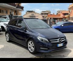 MERCEDES B 180d SPORT TETTO APRIBILE!!! - 13