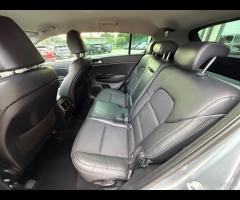 Kia Sportage 1.6 CRDI 115 CV 2WD - Neopatentati - 10