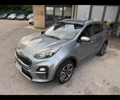 Kia Sportage 1.6 CRDI 115 CV 2WD - Neopatentati - 12