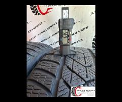 4 PNEUMATICI 215/50 R18 PIRELLI INVERNALI