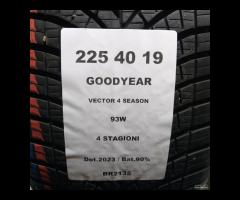4 GOMME 225 40 19 GOODYEAR BR2135