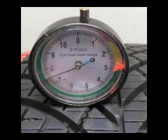 4 GOMME 225 40 19 GOODYEAR BR2135