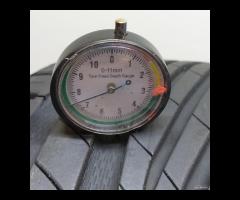2 GOMME 245 45 18 UNIROYAL A73927