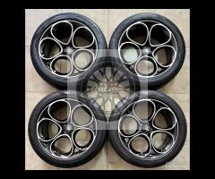 Cerchi 20 originali pneumatici Alfa Romeo Stelvio - 1