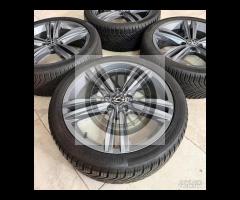 Cerchi 18 e pneumatici M+S Volkswagen Golf R Line - 12