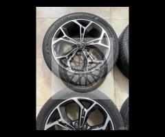 Cerchi e pneumatici 19 Kia Sportage Gt Line