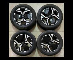 Cerchi 17 pneumatici 4 Stagioni nuova Peugeot 2008