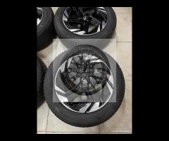Cerchi 18 e pneumatici 4 Stagioni Nissan Qashqai