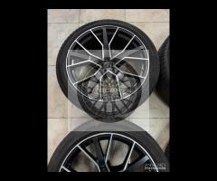 Cerchi e pneumatici 22 originali Audi Q8