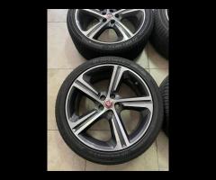 Cerchi 19 originali Jaguar Xf e pneumatici