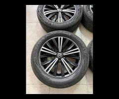 Cerchi 18 originali e pneumatici Volkswagen Tiguan