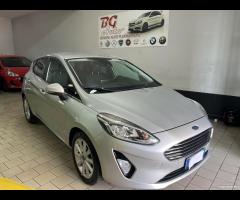Ford Fiesta 1.5 TDCi 5 porte Vignale full - 3