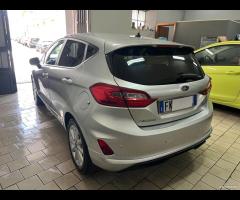 Ford Fiesta 1.5 TDCi 5 porte Vignale full - 4