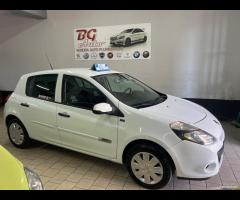 Renault Clio 1.5 dCi 75CV 5 porte Yahoo! 2011 - 7
