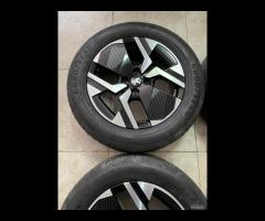 Cerchi 17 e pneumatici nuova Peugeot 2008
