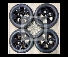 Cerchi 18 originali e pneumatici Volvo Xc40
