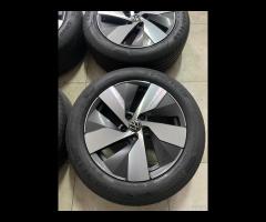 Cerchi 17 pneumatici nuova Volkswagen Passat T-roc - 5