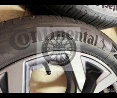 Cerchi 17 e pneumatici originali nuova Ford Focus - 7