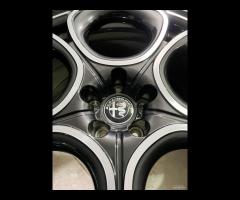 Cerchi 20 e pneumatici originali Alfa Romeo Tonale - 13