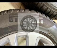Cerchi 16 pneumatici invernali Toyota Yaris Cross - 7