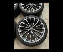 Cerchi e pneumatici 19 originali Audi A4 A5