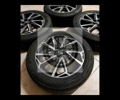 Cerchi 16 e pneumatici originali Toyota Yaris - 11