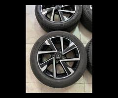 Cerchi 16 e pneumatici nuova Opel Corsa 4 Stagioni - 4