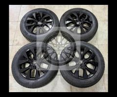 Cerchi 17 e pneumatici 4 Stagioni Renault Captur